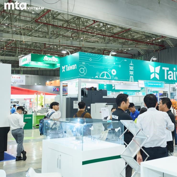 Trung-tam-Hoi-cho-va-Trien-lam-Sai-Gon-SECC-quan-7