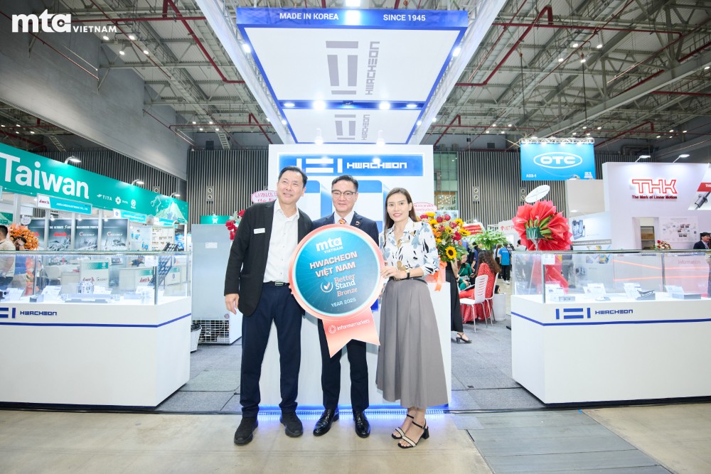 The 2026 CNC machine trends focus heavily on integrating AI The 2026 CNC machine trends focus heavily on integrating AI